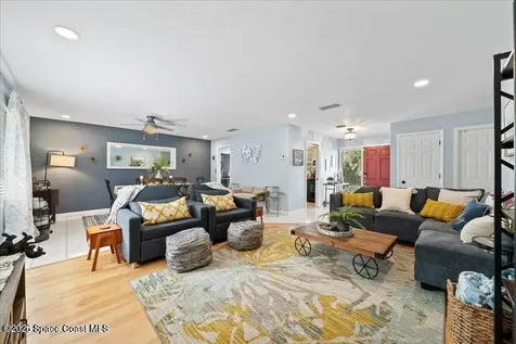 637 E Lincoln Avenue Melbourne FL 32901