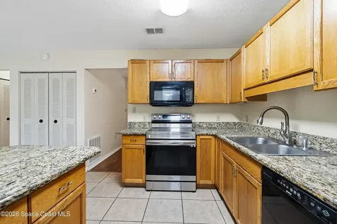 1917 Manor Drive NE Palm Bay FL 32905
