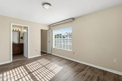 1917 Manor Drive NE Palm Bay FL 32905