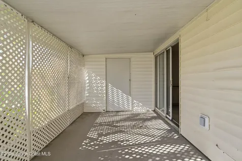 1917 Manor Drive NE Palm Bay FL 32905