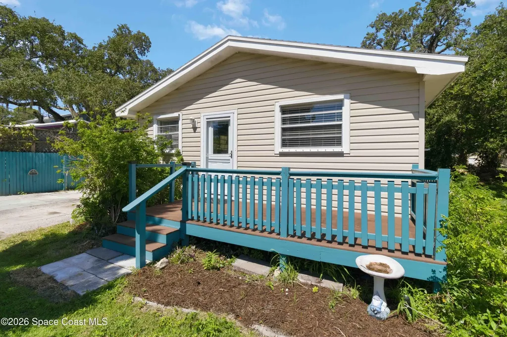 725 Teal Street Merritt Island FL 32952