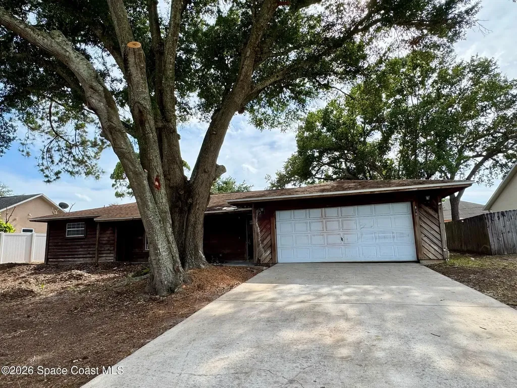 876 Remsen Avenue NW Palm Bay FL 32907