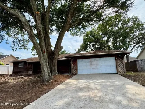 876 Remsen Avenue NW Palm Bay FL 32907