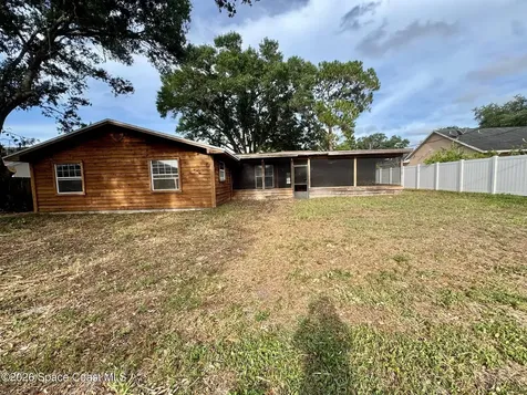 876 Remsen Avenue NW Palm Bay FL 32907