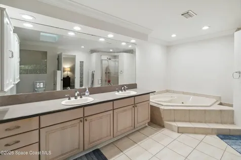 1201 S Shannon Avenue Indialantic FL 32903
