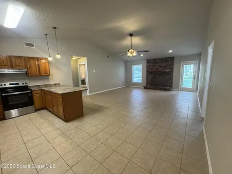 728 Isar Avenue NW Palm Bay FL 32907