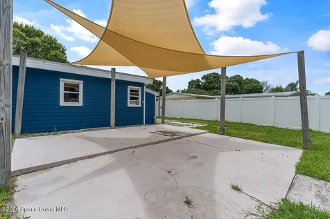926 37th Avenue Vero Beach FL 32960