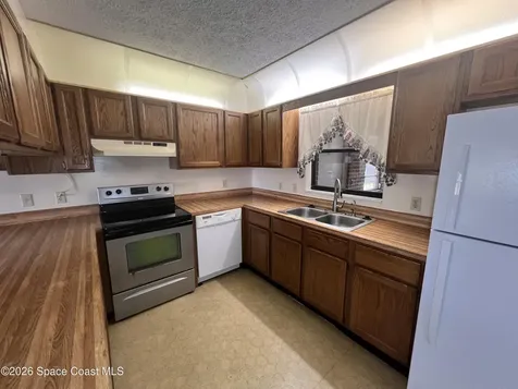 1586 Wacker Avenue SE Palm Bay FL 32909