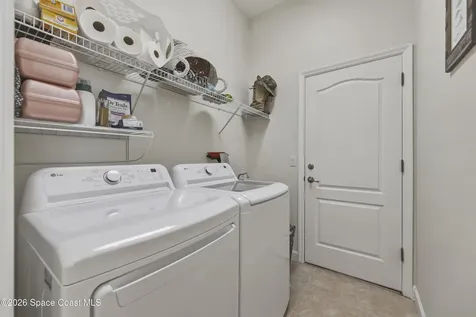 565 Greenleaf Lane Titusville FL 32780