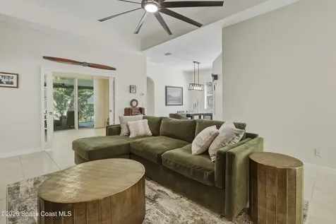 565 Greenleaf Lane Titusville FL 32780