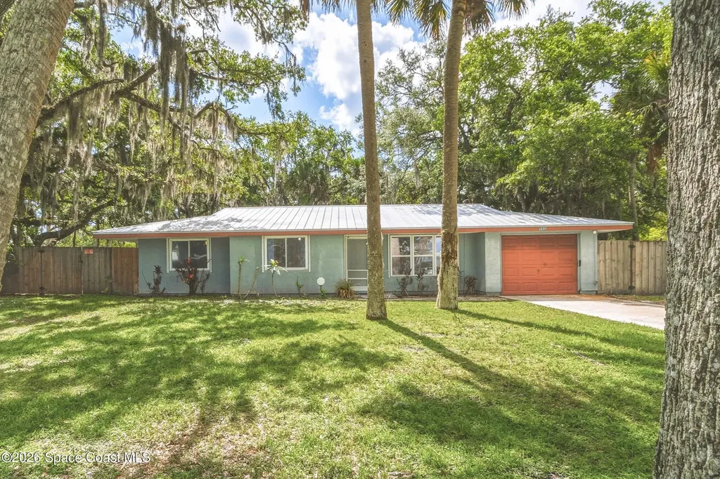 565 Wistar Court NE Palm Bay FL 32907