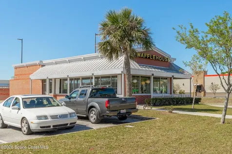 565 Wistar Court NE Palm Bay FL 32907