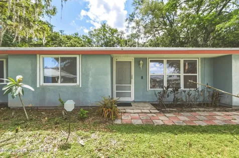 565 Wistar Court NE Palm Bay FL 32907