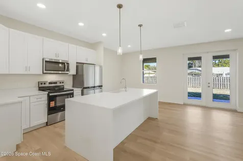 3231 Hale Avenue SE Palm Bay FL 32909