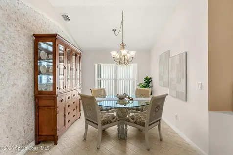 992 Shaw Circle Melbourne FL 32940