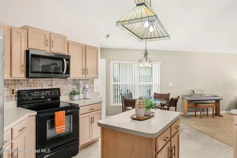 992 Shaw Circle Melbourne FL 32940