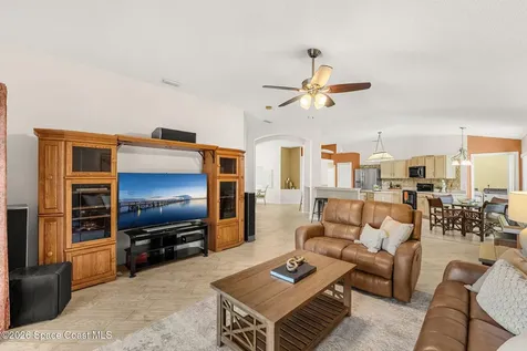 992 Shaw Circle Melbourne FL 32940