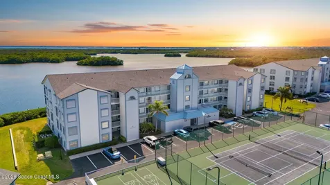 660 S Brevard Avenue Cocoa Beach FL 32931