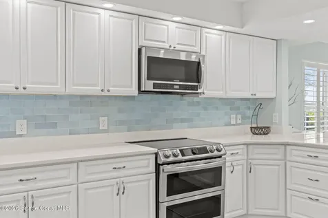 660 S Brevard Avenue Cocoa Beach FL 32931