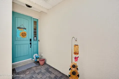 1038 Steven Patrick Avenue Indian Harbour Beach FL 32937