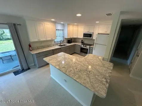 317 Dartmouth Avenue Melbourne FL 32901