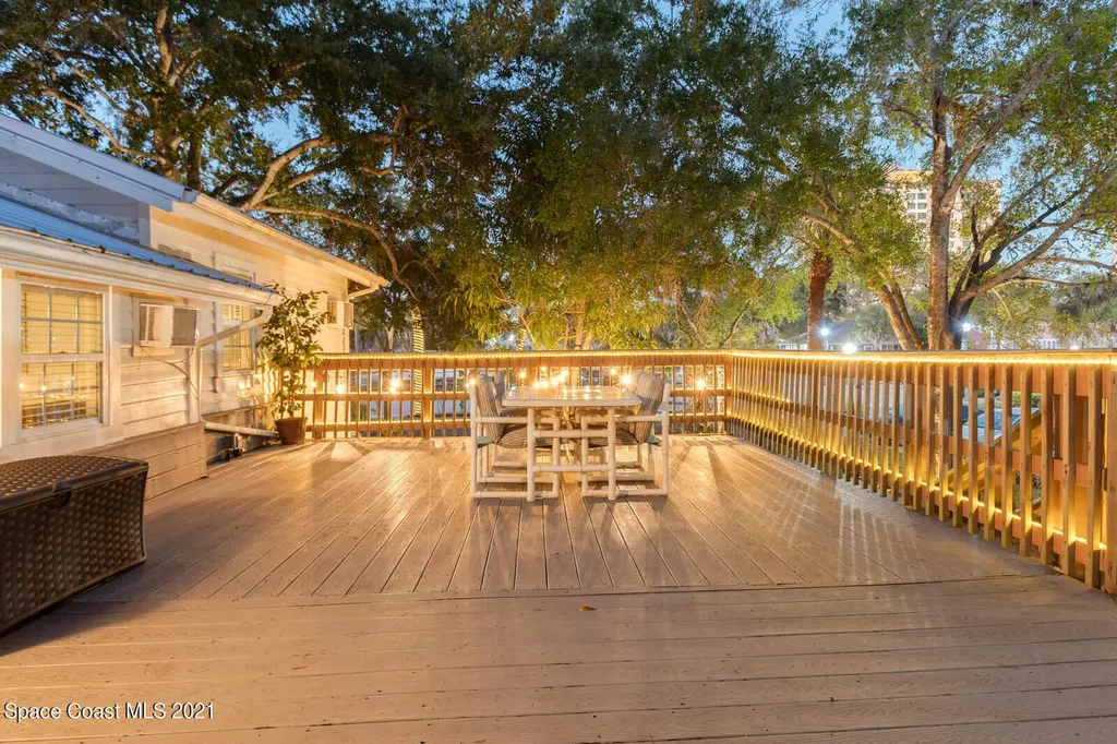 603 E New Haven Avenue Melbourne FL 32901