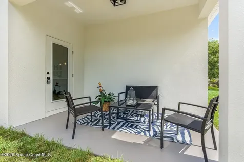 8236 104th Court Vero Beach FL 32967