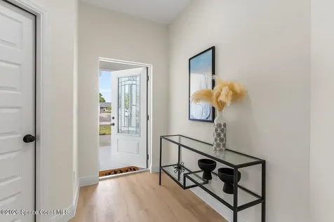 8236 104th Court Vero Beach FL 32967