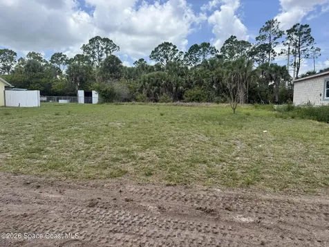 430 Seal Avenue SW Palm Bay FL 32908