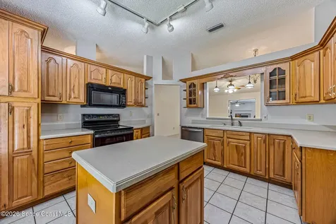 491 Carpenter Avenue NW Palm Bay FL 32907