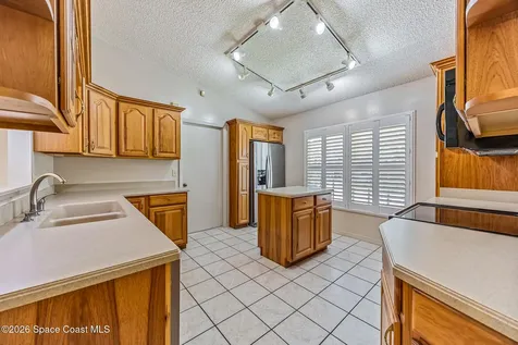 491 Carpenter Avenue NW Palm Bay FL 32907