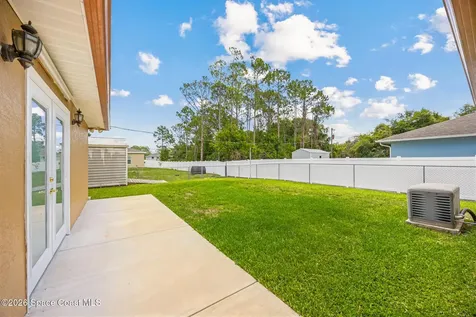 491 Carpenter Avenue NW Palm Bay FL 32907