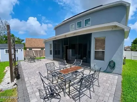 10142 Silmarien Street Orlando FL 32825