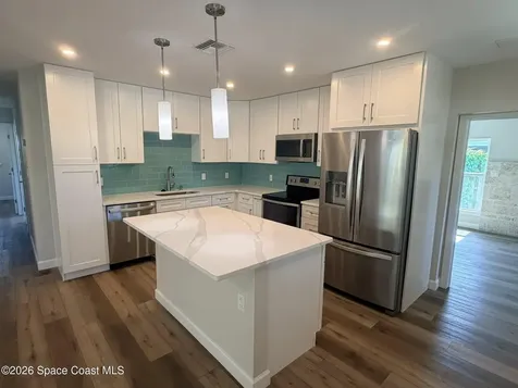 143 E Grant Avenue Cocoa Beach FL 32931