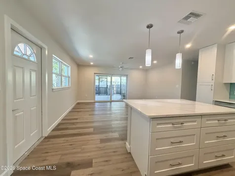 143 E Grant Avenue Cocoa Beach FL 32931