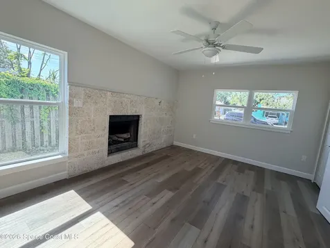 143 E Grant Avenue Cocoa Beach FL 32931