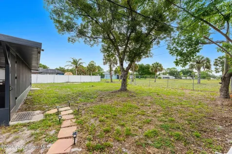 271 Dorado Avenue NE Palm Bay FL 32907
