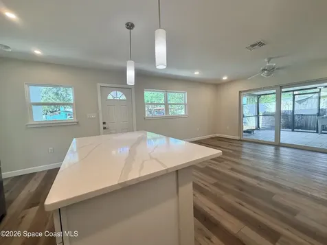 143 E Grant Avenue Cocoa Beach FL 32931