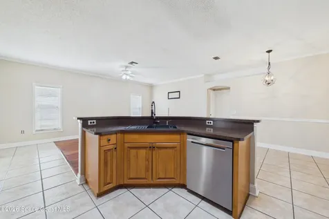1510 Gardenton Street NW Palm Bay FL 32907
