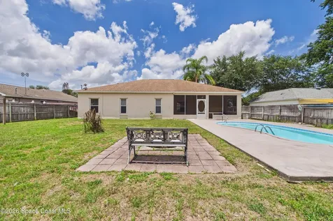 1510 Gardenton Street NW Palm Bay FL 32907