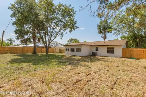 861 Furth Road NW Palm Bay FL 32907