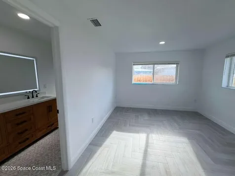233 NE 1 Street NE Satellite Beach FL 32937