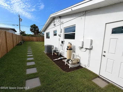 233 NE 1 Street NE Satellite Beach FL 32937