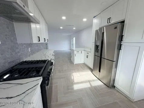 233 NE 1 Street NE Satellite Beach FL 32937