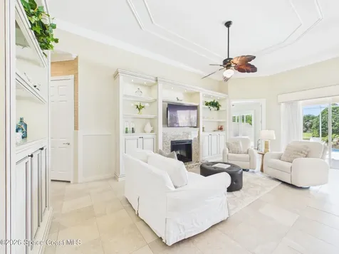 5425 Barbados Square Vero Beach FL 32967