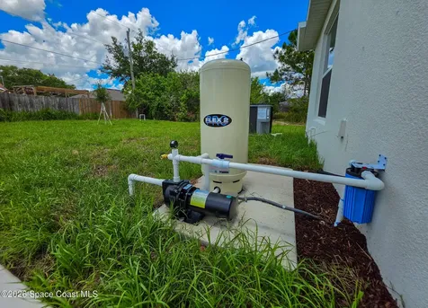 726 Scotten Avenue SW Palm Bay FL 32908