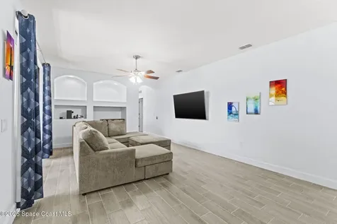 3869 Ventnor Drive Titusville FL 32796