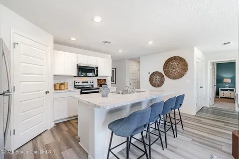 3306 Nighthawk Avenue SW Palm Bay FL 32908
