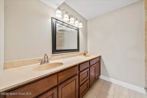 2190 Forest Knoll Drive NE Palm Bay FL 32905