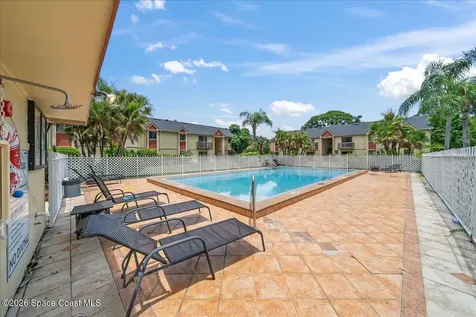2190 Forest Knoll Drive NE Palm Bay FL 32905
